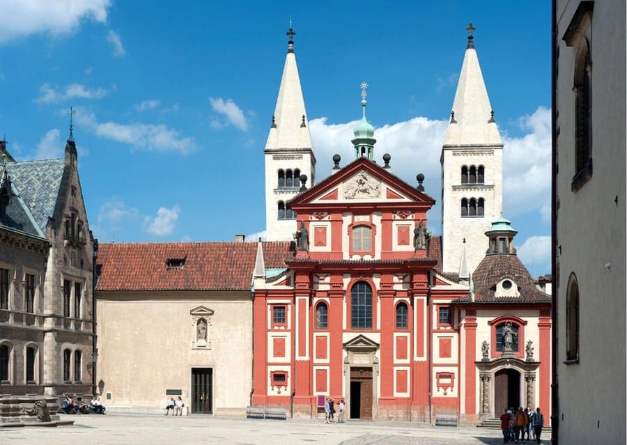 Prague: Castle Circuit Entry Tickets with Audio Guide - Ticket instructions you should take seriously