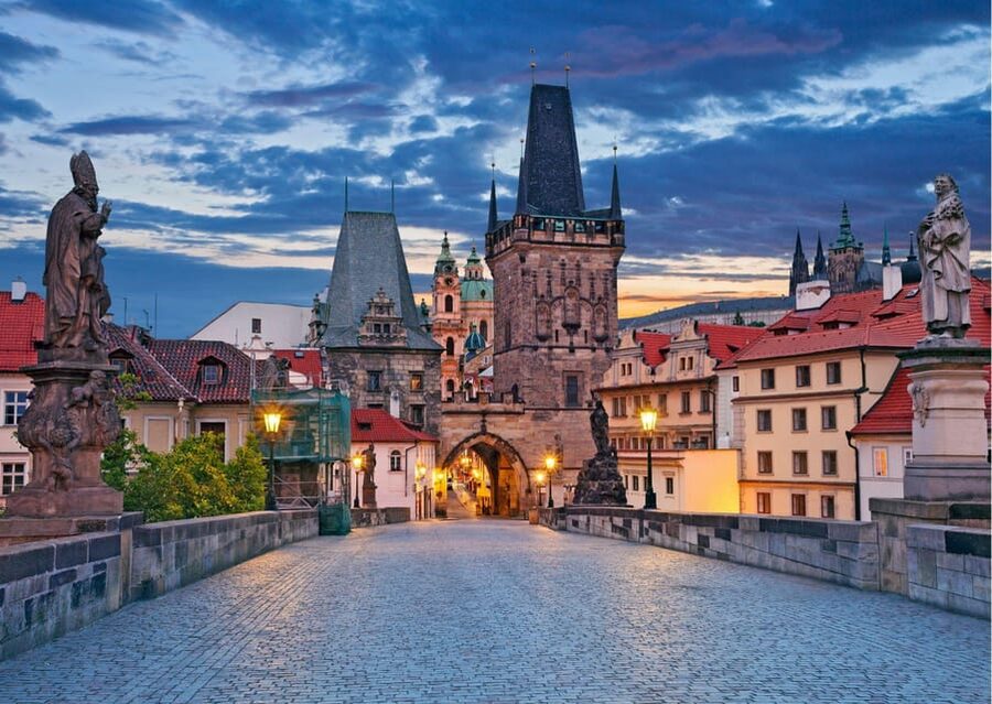 Prague: Castle Circuit Entry Tickets with Audio Guide - Accessibility, clothing, and photography