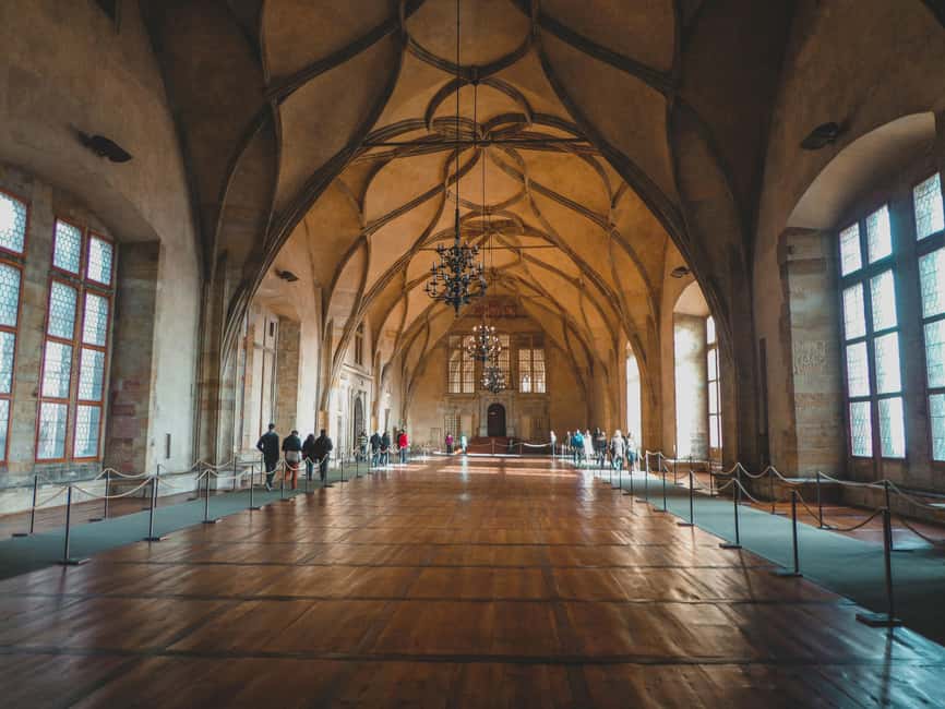 Prague Castle, St. Vitus Cathedral, Royal Palace, St. George's Basilica - Meeting Robert at the Pražský hrad stop
