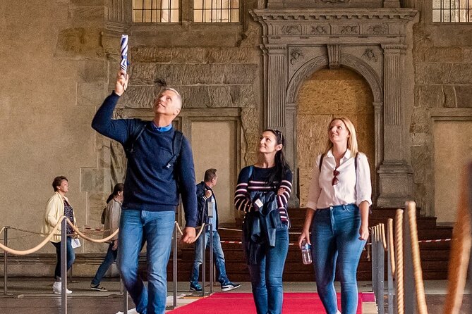 Prague Castle Tour Including Admission Ticket - 2.5 Hour - Afternoon Timing Has Benefits and Limits