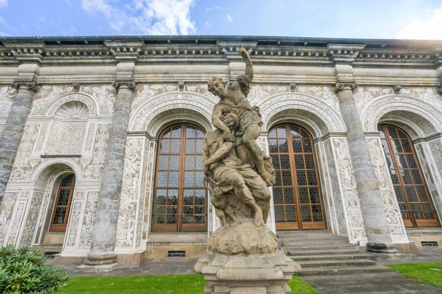 Prague: Castle Tour with Local Guide and Entry Ticket - Timing, weather and the pace of the route