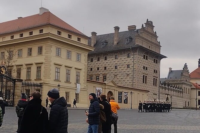 Prague Castle Tour - Prague Castle and nine centuries of power