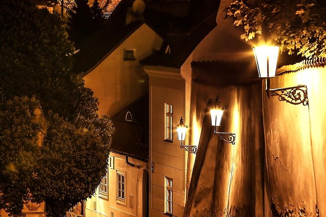 Prague Fairytale Tour: Old Town And Castle private tour - Forty-five minutes in Lesser Town