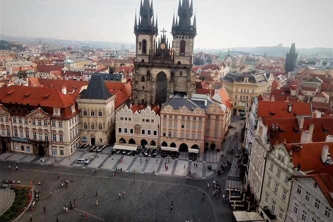 Prague Fairytale Tour: Old Town And Castle private tour - Thirty minutes at Lennon Wall