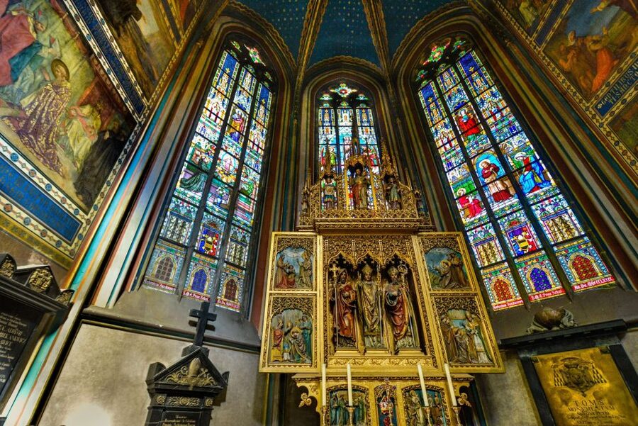 Prague: Full-Day Old Town, River Cruise & Prague Castle Tour - The Certovka canal and Prague Venice