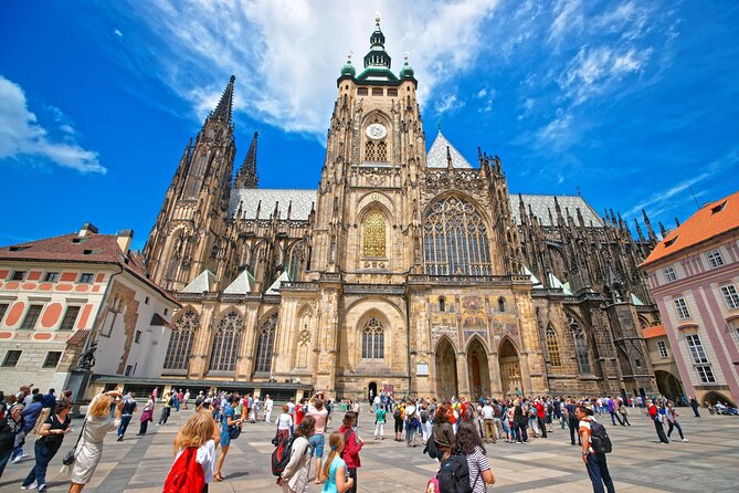 Prague Hradcany Castle, St Vitus Cathedral Tour with Tickets - Key points at a glance