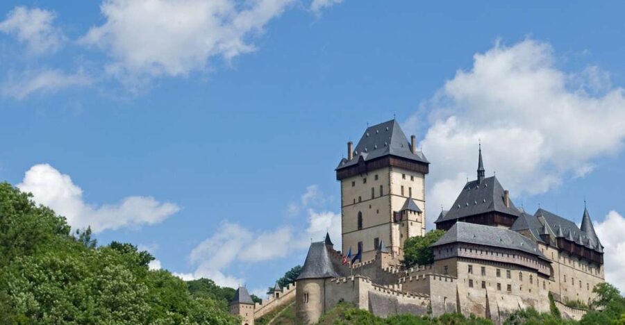 Prague: Karlštejn Castle Guided Tour with Entry Ticket - Key points to know before booking