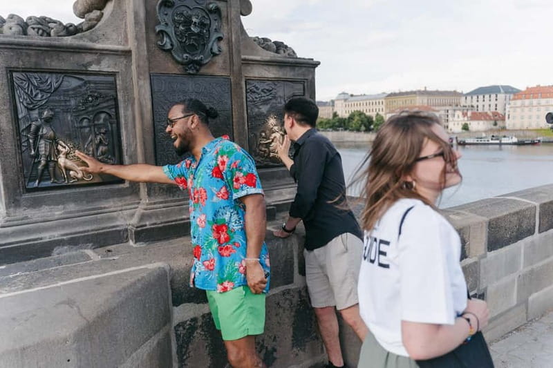 Prague: Old Town, Prague Castle & River Cruise Day Tour - Price, value, and what is included