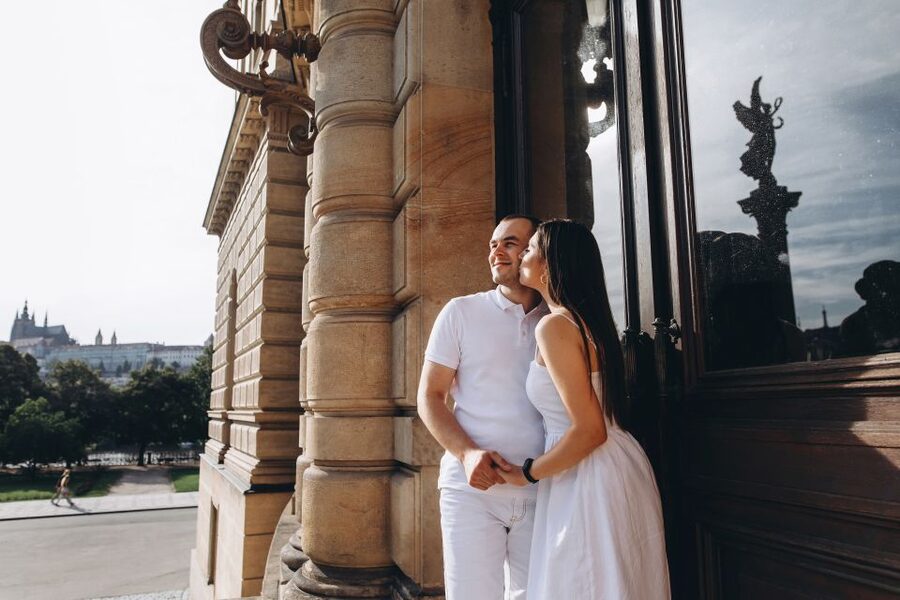 Prague: Professional Photoshoot at Prague Castle - Is $74 good value for your group?