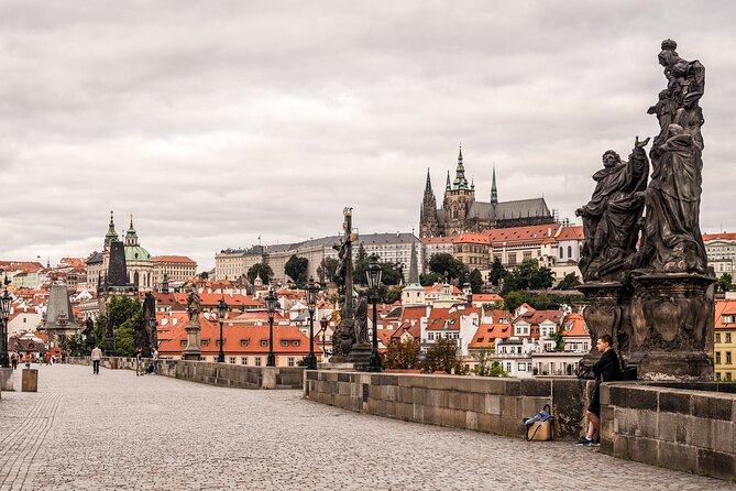 Prague Walking Tour of Old Town, Charles Bridge and Prague Castle - Walking from Old Town Square to Charles Bridge