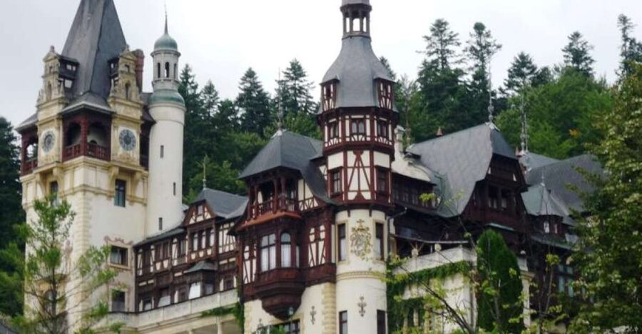 Premium Transylvania and Dracula's Castle 2-Day Tour - Sibiu’s old center and the Saxon story