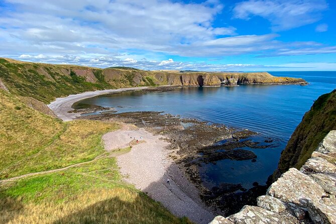 Private Balmoral Glamis Dunnottar Castles Tour from Aberdeen - Lunch at The Fife Arms is a useful pause