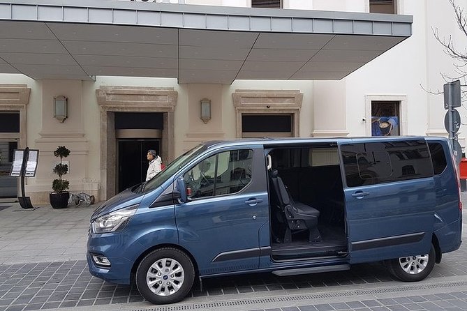 Private Buda Castle walking tour & Danube river cruise with Margaret Island stop - Guide quality and the private format