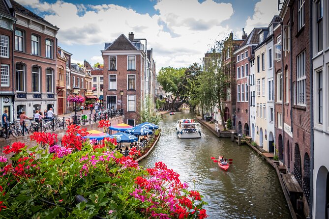 Private day trip from Amsterdam to Utrecht and De Haar Castle - Who should book this experience?