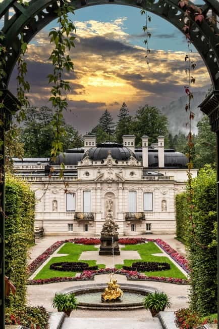 Private Day Trip from Munich to Neuschwanstein Castle - Leaving Munich with a flexible schedule