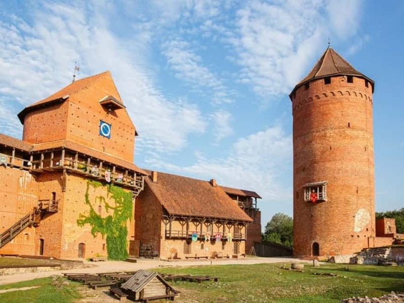 Private Day Trip to Cesis, Sigulda and Turaida Castles - Āraiši Lake Castle and the 9th-century settlement