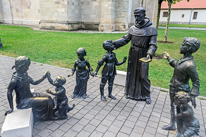 Private Day Trip to Turda Salt Mine and Alba Carolina Fortress - Who should book this tour?