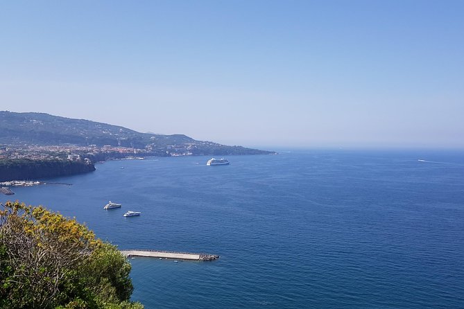 Private daytour medieval castles from Civitavecchia port - Is the $1,146 group price good value?