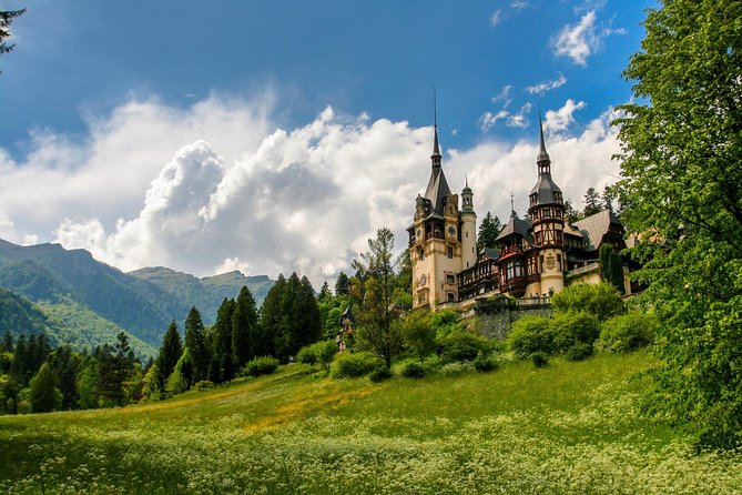 Private Full Day Trip to Peles & Bran (Dracula’s) Castles &Brasov - Brasov’s old center and the Black Church