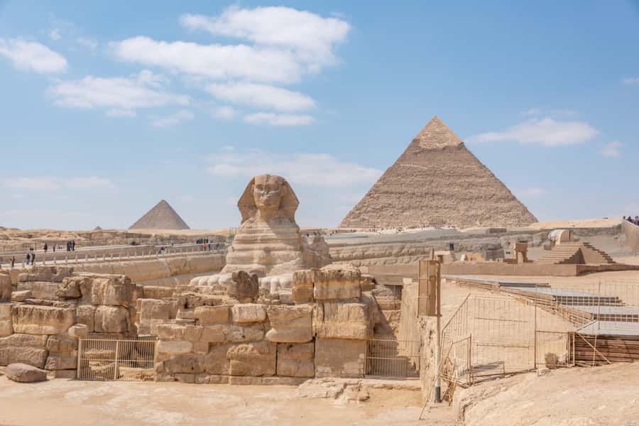 Private Giza Pyramids , Museum, Citadel and Cairo Bazaar - The Sphinx and Valley Temple add the story behind the stones