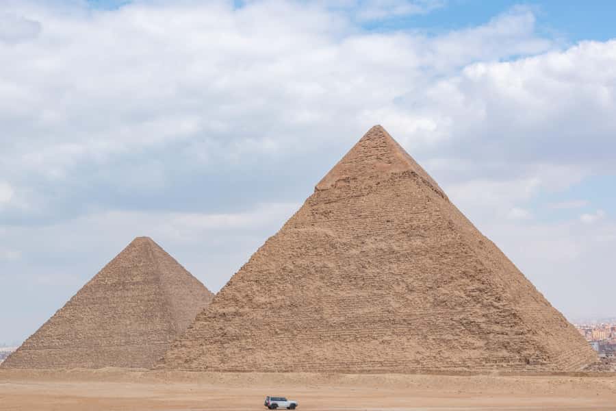 Private Giza Pyramids , Museum, Citadel and Cairo Bazaar - Local lunch gives you a needed pause