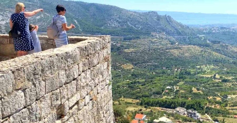 Private Split and Klis Fortress: A Unique Shore Excursion - The short ride from Split to Klis