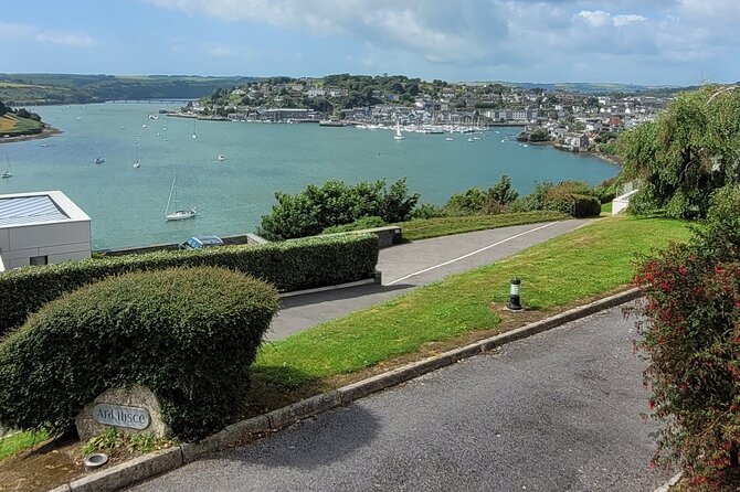 Private Tour Blarney Kinsale & Cobh Awarded Badge of Excellence - Darren’s guiding style is the real difference