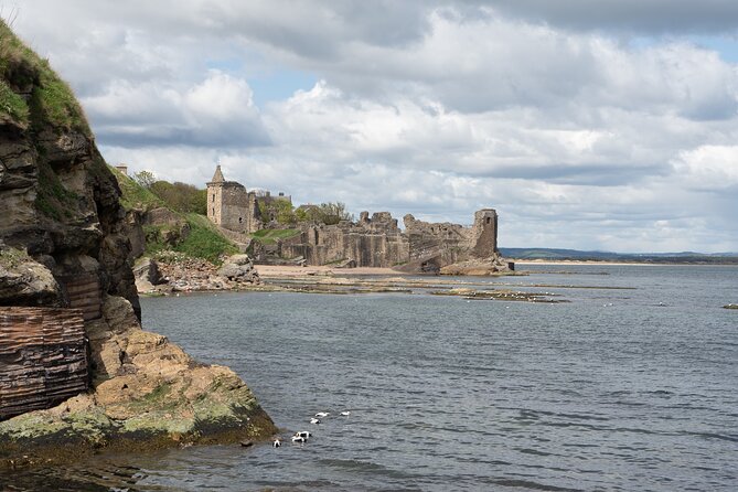 Private Tour - Edinburgh to St Andrews, Dunnottar Castle & Dundee - Dunnottar Castle above the coast