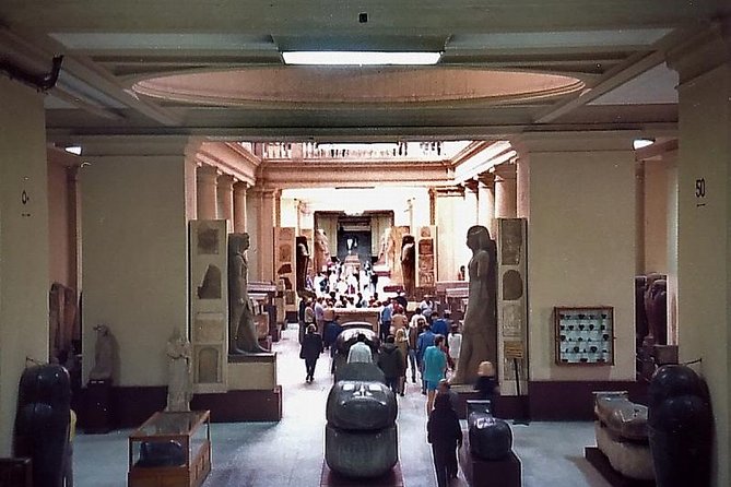 Private Tour Giza Pyramids & Egyptian Museum and Citadel & Old Cairo and Bazaar - Who should book this Cairo tour?