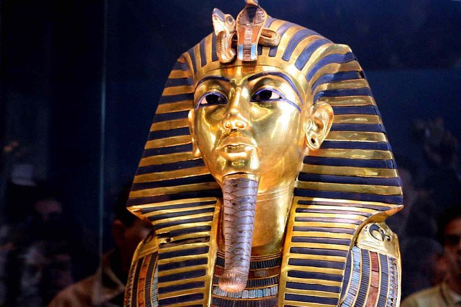 Private Tour Giza Pyramids & Egyptian Museum and Citadel & Old Cairo and Bazaar - Giza’s three pyramids and the Sphinx
