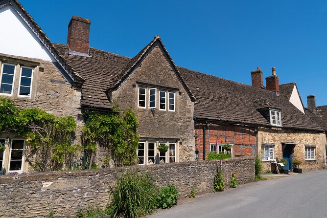 Private Tour of Stonehenge, Bath and Castle Combe. - Bath and the Roman Baths in a two-hour window