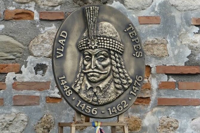 Private tour to Bran Dracula's Castle and Peleș Royal Castle - Price, inclusions, and the real value