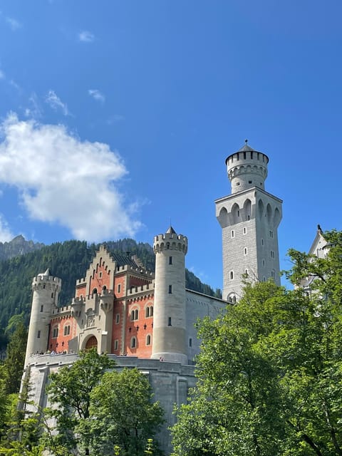 Private tour to Neuschwanstein castle from Munich - Who should book this experience?