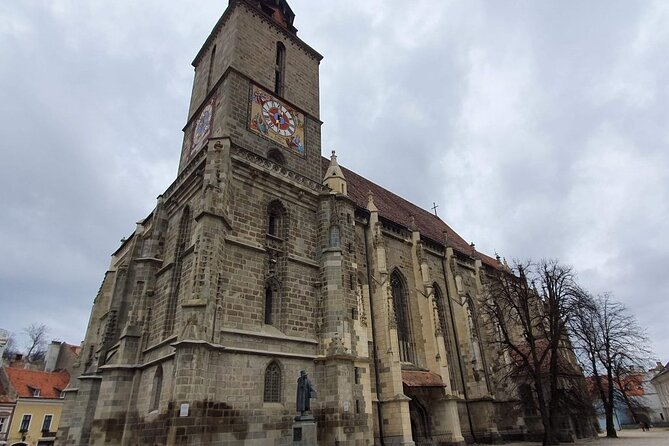 Private Tour to Peles and Dracula's Castle - Day trip from Bucharest - How demanding is the day?