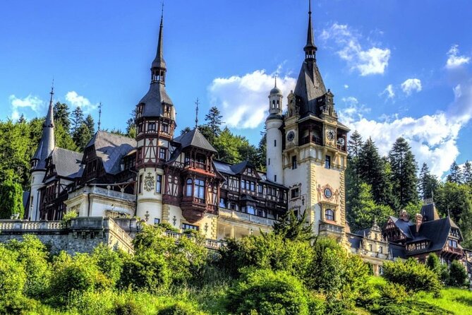 Private Tour to Peles and Dracula's Castle - Day trip from Bucharest - Bran Castle and the Dracula question