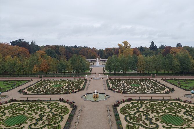 Private Tour to Royal Palace & Castle de Haar from Amsterdam - What the private format changes