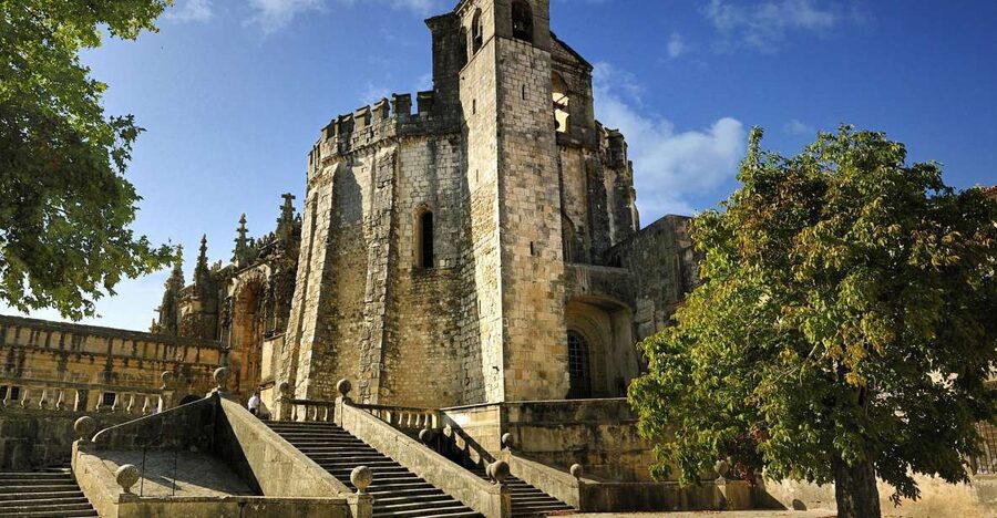 Private Tour - Tomar and Knights Templar Heritage - Almourol Castle on the Tagus