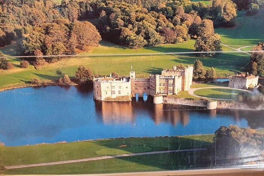 Private tours to Leeds Castle, Canterbury, White Cliffs - Canterbury Cathedral: a compact visit with real weight