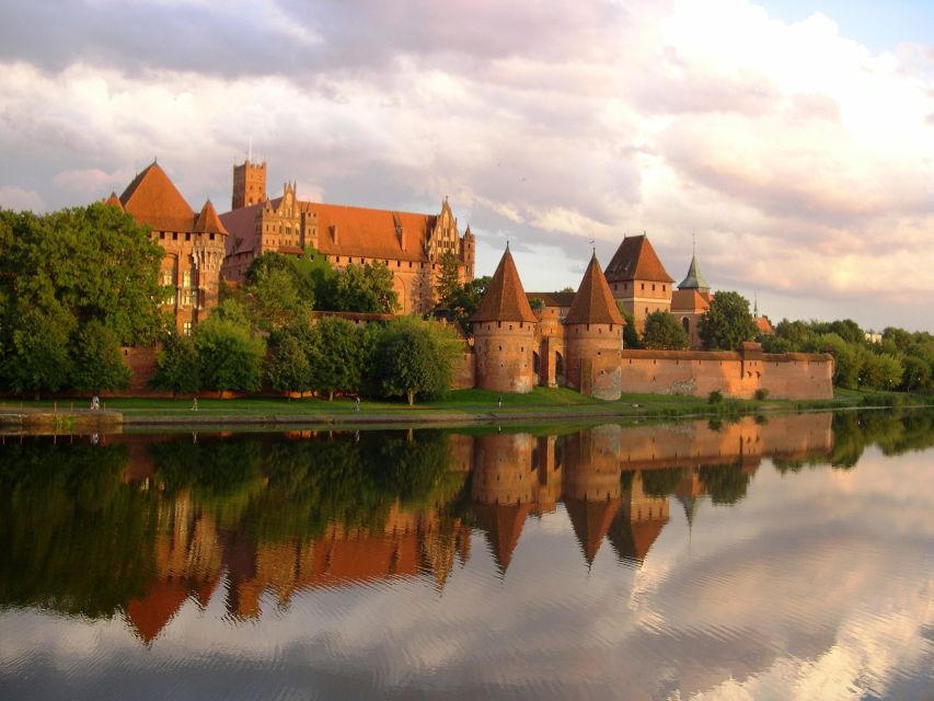 Private transportation to the Malbork Castle from Gdansk - Should you book the Malbork Castle transfer?