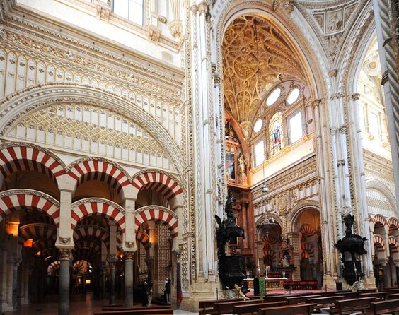 Private Visit Mosque-Cathedral, Jewish quarter, Alcazar and Synagogue - Key points to know before booking