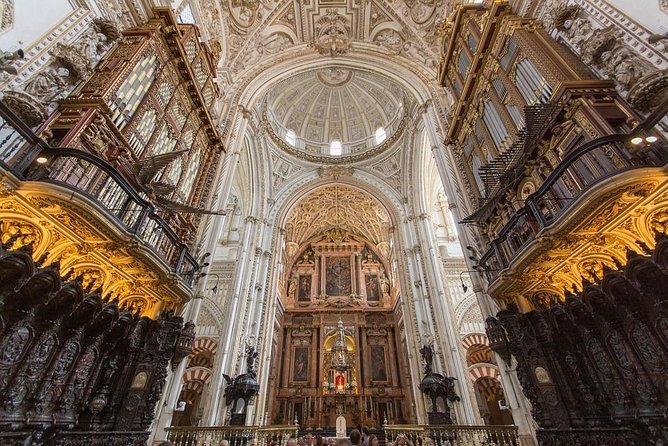 Private Visit Mosque-Cathedral, Jewish quarter, Alcazar and Synagogue - Pickup, meeting point, and communication