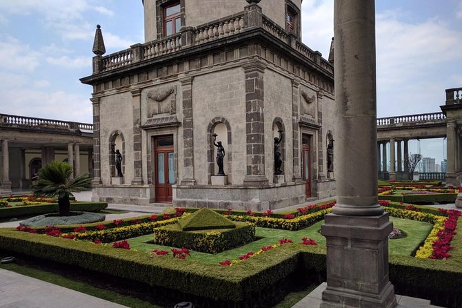 Private Walking Tour Anthropology Museum & Chapultepec Castle - Price, timing, and practical value