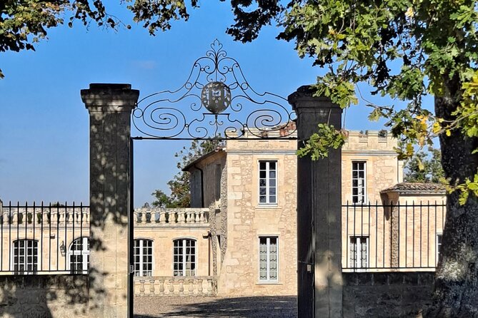 Private Wine Lovers - Super St Emilion - behind the scenes visits top chateaux and medieval town - Limestone cellars and the classified estate
