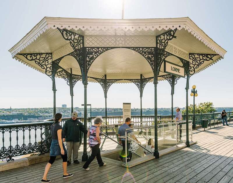 Québec City: Saint-Louis-Forts-and-Châteaux visit - French and British governors at the center of power