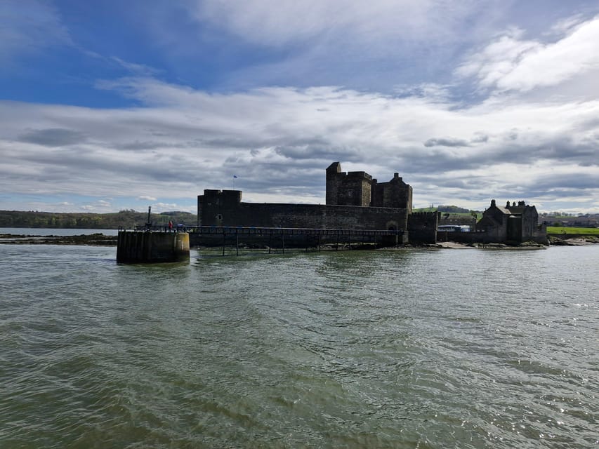 Queensferry: Firth of Forth Blackness Castle Cruise - What the 1.5-hour format means for your day