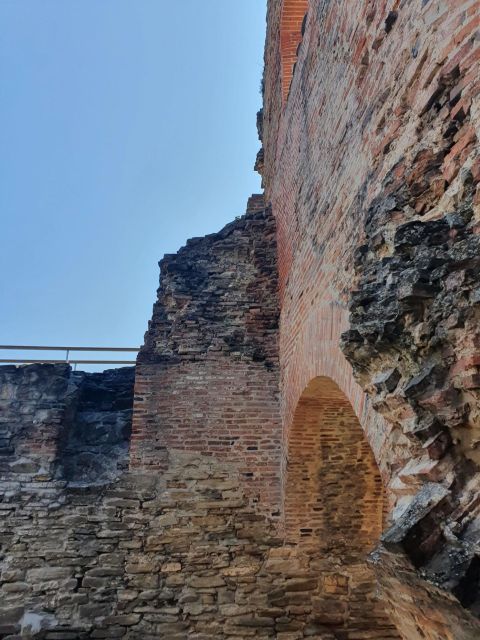 Real Dracula Princely Court and Real Dracula's Fortress - Poienari Castle and the 1,480-step climb