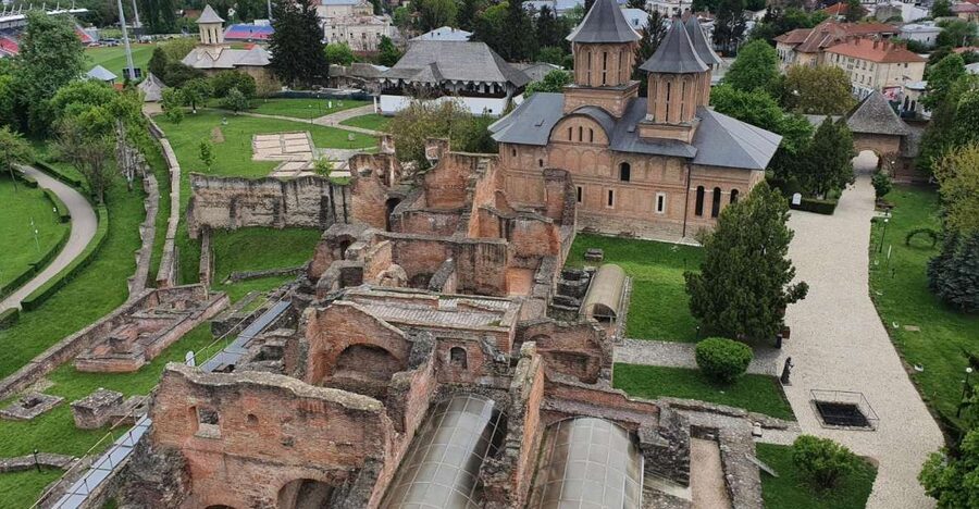 Real Dracula Princely Court and Real Dracula's Fortress - Who will get the most from this day