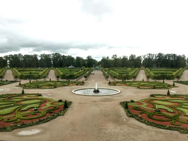 Riga: Bauska Castle, Rundale Palace and Hill of Crosses Trip - Jelgava: a brief look at Baroque Latvia