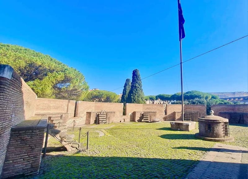 Rome: Castle Sant'Angelo Ticket w/ audioguide option - Inside Hadrian’s ancient tomb