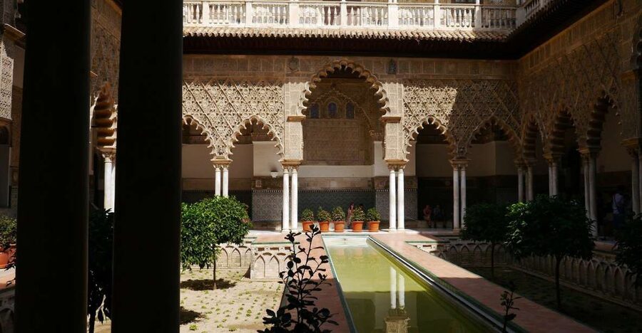 Royal Alcázar of Seville Skip-the-Line Guided Tour - Why the Royal Alcázar is worth your time